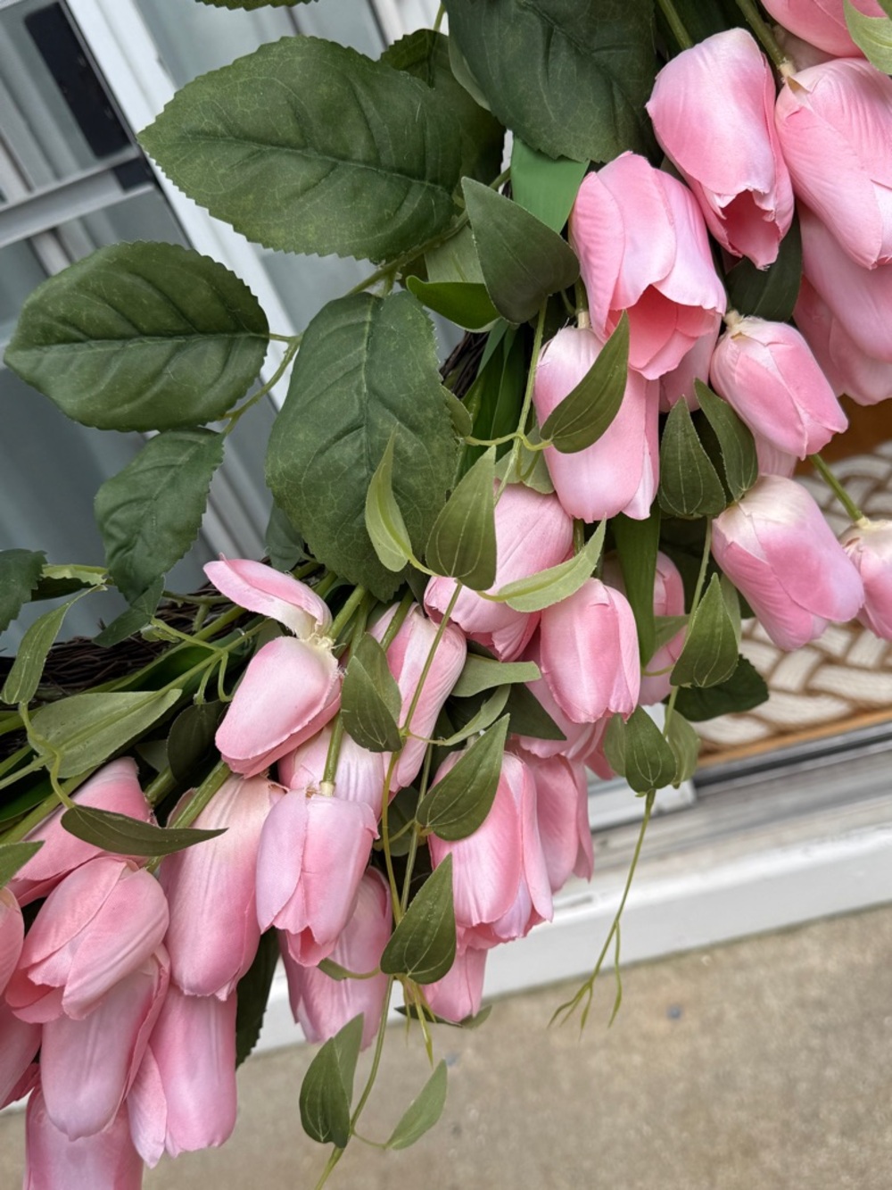 Grandin Road Pink Tulip Floral Wreath - NWT - Picture 5 of 16